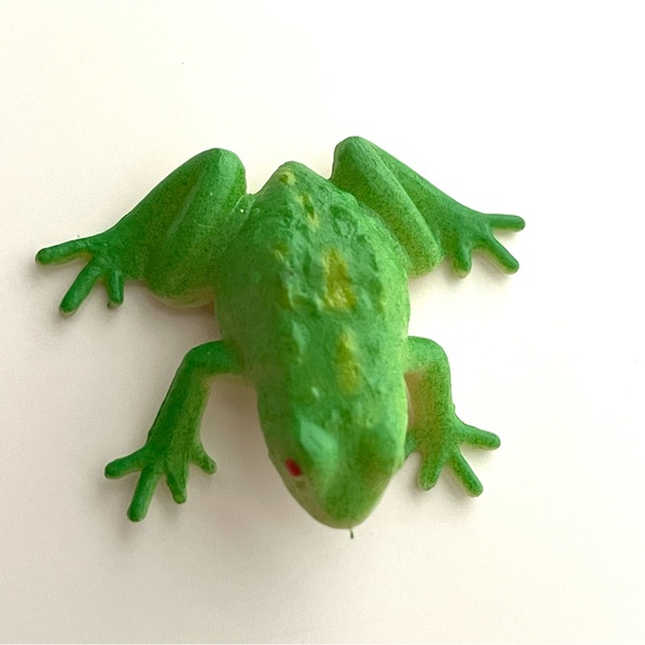 10 Colorful Miniature Toy Frogs Toads Amphibians Poison Dart Tree Frog Blue Red - Picture 11 of 14